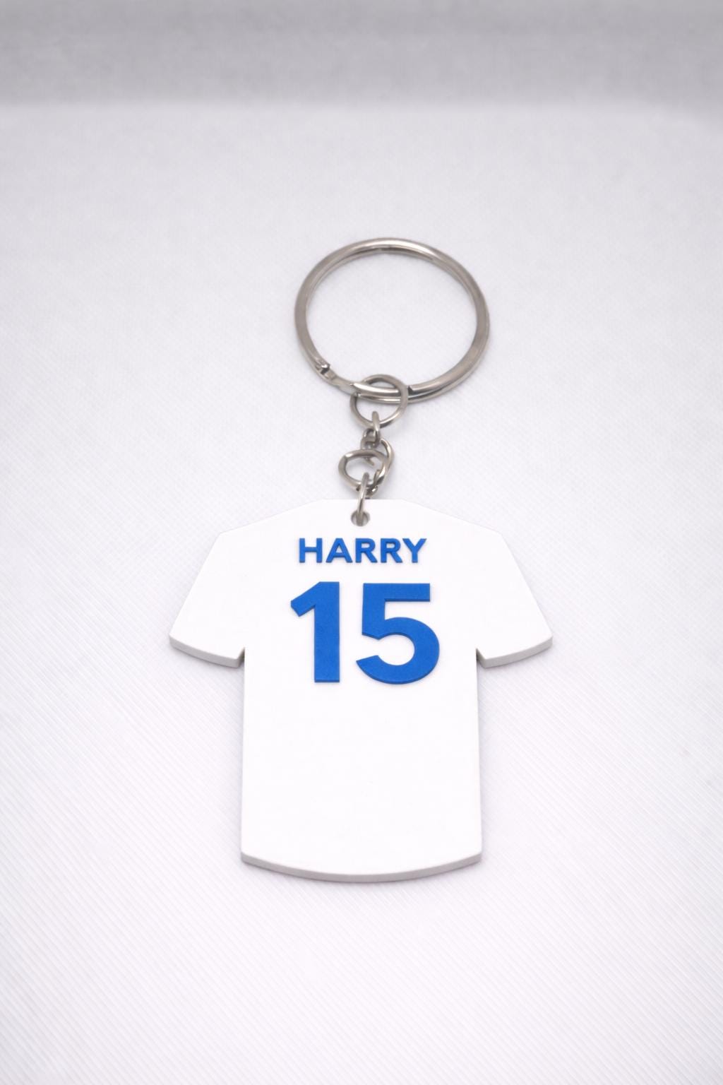 Personalised Football Shirt Keyring – Custom Name & Number Keychain